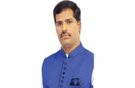 ಕ್ಯಾನ್ ಬಾಟಲಿಗಳಿಗೆ ಪೆಟ್ರೋಲ್ ತುಂಬಿಸಿ ಕೊಟ್ಟರೆ ಕಾನೂನು ಕ್ರಮ : ಬಂಕ್ ಮಾಲೀಕರಿಗೆ ಮಂಡ್ಯ ಡಿಸಿ ಡಾ.ಕುಮಾರ ಎಚ್ಚರಿಕೆ