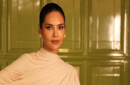 BREAKING : ಅಬುಧಾಬಿಯಲ್ಲಿ ಸಿಲುಕಿದ್ದ ನಟಿ ‘ಇಶಾ ಗುಪ್ತಾ’ ಭಾರತಕ್ಕೆ ವಾಪಾಸ್