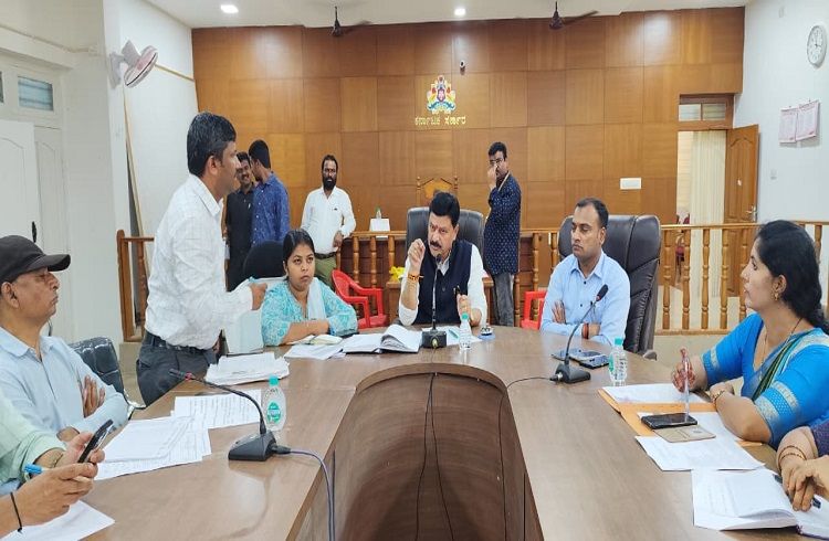 ಬೇಸಿಗೆಯಲ್ಲಿ ಕುಡಿಯುವ ನೀರಿನ ಸಮಸ್ಯೆ ಉಂಟಾಗದಂತೆ ಮುಂಜಾಗ್ರತೆ ವಹಿಸಿ: ಸಾಗರ ಶಾಸಕ ಬೇಳೂರು ಸೂಚನೆ