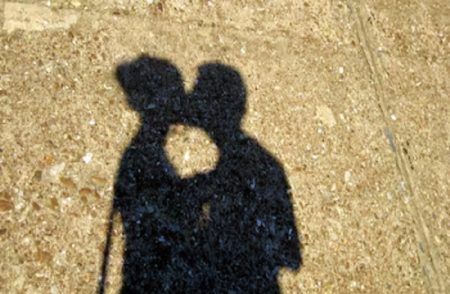 ಡೇಟಿಂಗ್ ಲೋಕದ ಹೊಸ ವಿಲನ್ ‘ಘೋಸ್ಟ್ಲೈಟಿಂಗ್’: ಇದು ‘ಘೋಸ್ಟಿಂಗ್’ಗಿಂತಲೂ ಹೆಚ್ಚು ಅಪಾಯಕಾರಿ ಏಕೆ?