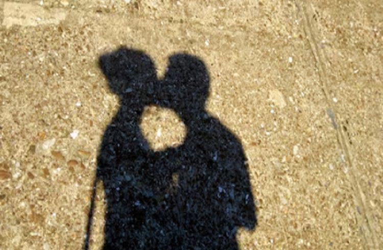 ಡೇಟಿಂಗ್ ಲೋಕದ ಹೊಸ ವಿಲನ್ ‘ಘೋಸ್ಟ್ಲೈಟಿಂಗ್’: ಇದು ‘ಘೋಸ್ಟಿಂಗ್’ಗಿಂತಲೂ ಹೆಚ್ಚು ಅಪಾಯಕಾರಿ ಏಕೆ?