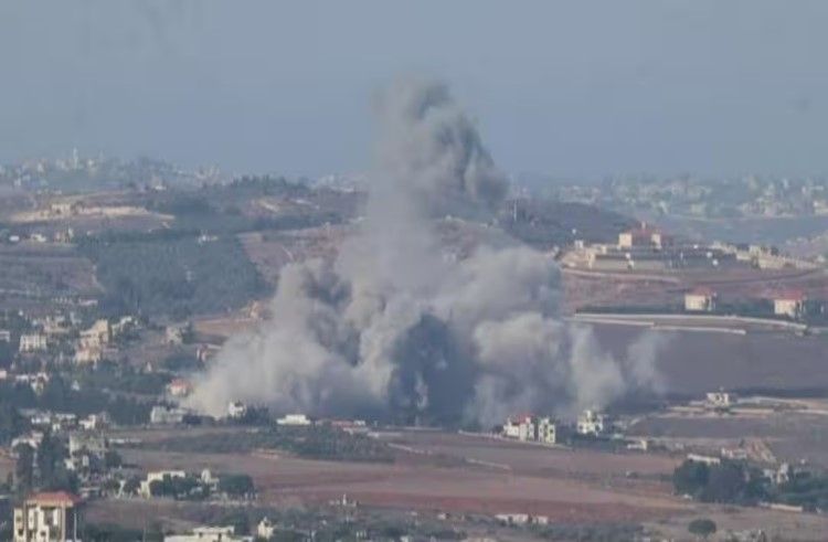 BREAKING : ಲೆಬನಾನ್ ದಾಳಿಗೆ ನಲುಗಿದ ಇಸ್ರೇಲ್ ; ಹೈಫಾ ತೈಲ ಸಂಸ್ಕರಣಾಗಾರಕ್ಕೆ ಹಾನಿ!