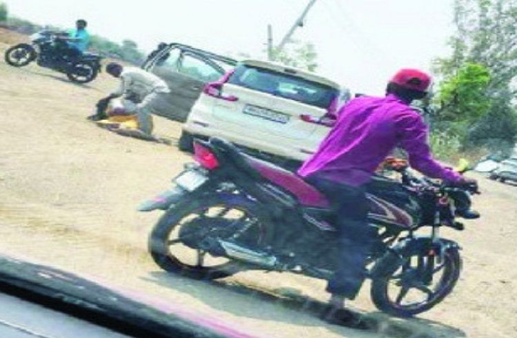 SHOCKING : ರಾಜ್ಯದಲ್ಲಿ ಬೆಚ್ಚಿ ಬೀಳಿಸೋ ಕೃತ್ಯ : ಪತ್ನಿಯನ್ನು ಕೊಚ್ಚಿ ಕೊಂದು, ಶವದ ಮೇಲೆ ಕಾರು ಹರಿಸಿದ ಪಾಪಿ ಪತಿ !