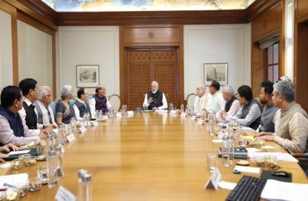 BREAKING : ಮಧ್ಯಪ್ರಾಚ್ಯ ಸಂಘರ್ಷದ ನಡುವೆ ದೇಶದ ಇಂಧನ ಪರಿಸ್ಥಿತಿ ಪರಿಶೀಲನೆಗೆ ಪ್ರಧಾನಿ ಮೋದಿ ಉನ್ನತ ಮಟ್ಟದ ಸಭೆ!