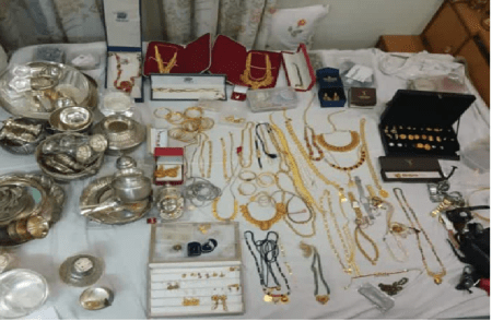 ಉಡುಪಿಯಲ್ಲಿ ಅಬಕಾರಿ ಡಿಸಿ ಮನೆ ಮೇಲೆ ಲೋಕಾಯುಕ್ತ ದಾಳಿ ಪ್ರಕರಣ : ಅಕ್ರಮ ಆಸ್ತಿ ಕಂಡು ಬೆಚ್ಚಿದ ಅಧಿಕಾರಿಗಳು!