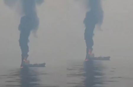 BREAKING: 15 ಭಾರತೀಯ ಸಿಬ್ಬಂದಿಗಳಿದ್ದ ಯುಎಸ್ ನಿರ್ಬಂಧಿತ ತೈಲ ಟ್ಯಾಂಕರ್ ಮೇಲೆ ಓಮನ್ ಕರಾವಳಿಯಲ್ಲಿ ದಾಳಿ