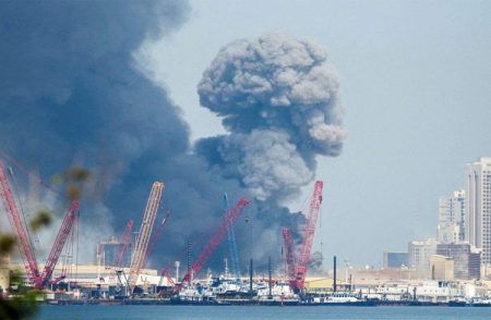 BREAKING : ಬಹ್ರೇನ್ ವಿಮಾನ ನಿಲ್ದಾಣದ ಮೇಲೆ ಇರಾನ್ ಡ್ರೋನ್ ದಾಳಿ: ಕೊಲ್ಲಿ ರಾಷ್ಟ್ರಗಳ ನಾಯಕರೊಂದಿಗೆ ಭಾರತದ ತುರ್ತು ಮಾತುಕತೆ