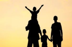 ಭಾವನಾತ್ಮಕವಾಗಿ ‘ಅಪಕ್ವ ಪೋಷಕ’ರನ್ನು ನಿಭಾಯಿಸುವುದು ಹೇಗೆ? ಮನಶ್ಶಾಸ್ತ್ರಜ್ಞರು ನೀಡಿದ 3 ಸೂತ್ರಗಳಿವು