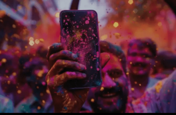 ಹೋಳಿ ಸಂಭ್ರಮದಲ್ಲಿ ನಿಮ್ಮ ಫೋನ್ ಹಾಳಾಗದಂತೆ ತಡೆಯಲು ಈ ಸುಲಭ ಮಾರ್ಗಗಳನ್ನು ಅನುಸರಿಸಿ!