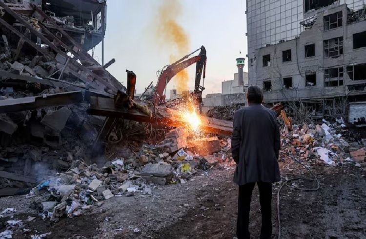 BREAKING : ಇಸ್ರೇಲ್ ಮತ್ತು ಅಮೆರಿಕದ ದಾಳಿಯ ನಡುವೆ ಇರಾನ್ ನಲ್ಲಿ 4.3 ತೀವ್ರತೆಯ ಭೂಕಂಪ !