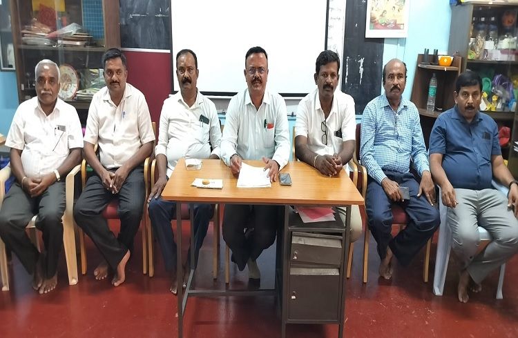 ವಿದ್ಯಾರ್ಥಿಗಳೇ ಭಯ ಬಿಟ್ಟು ಆತ್ಮವಿಶ್ವಾಸದಿಂದ ಪರೀಕ್ಷೆ ಬರೆಯಿರಿ: ಮದ್ದೂರು ಬಿಇಓ ಧನಂಜಯ