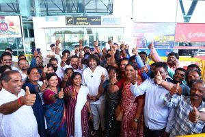 ಪೌರಕಾರ್ಮಿಕರಿಗೆ ವಿಮಾನಯಾನದ ಸಂಭ್ರಮ: ಸಚಿವ ಮಧು ಬಂಗಾರಪ್ಪ ಹುಟ್ಟುಹಬ್ಬಕ್ಕೆ ವಿಶೇಷ ಗಿಫ್ಟ್