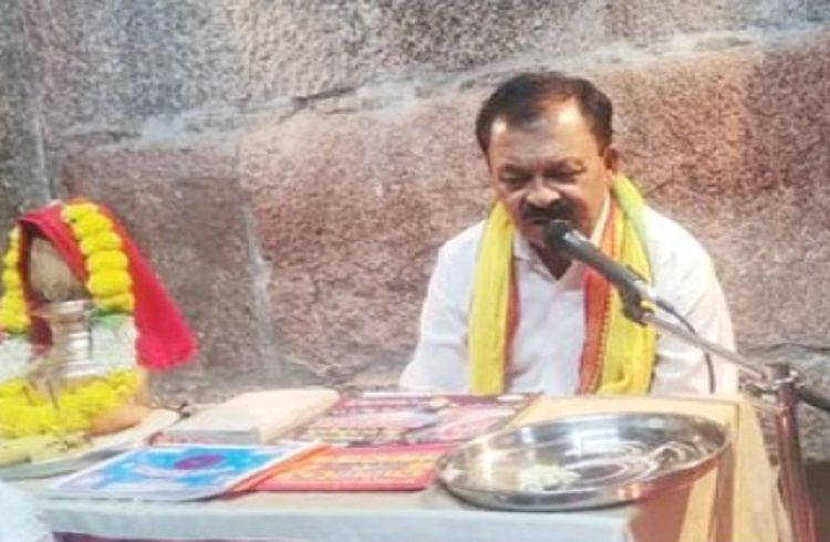 ದೇಶದಲ್ಲಿ ಈ ವರ್ಷ ಉತ್ತಮ ಮಳೆ-ಬೆಳೆ, ಕರ್ನಾಟಕ ಸೇರಿ ಈ ರಾಜ್ಯಗಳಲ್ಲಿ ಅತಿವೃಷ್ಟಿ : ಗವಿಮಠದ ಪಂಚಾಂಗ ಭವಿಷ್ಯ.!