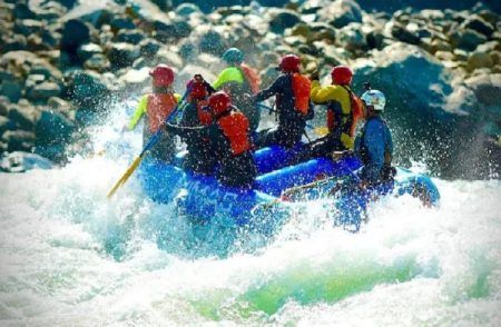 ಅಲೆಗಳ ಮೇಲೆ ಸವಾರಿ: ಭಾರತದ 8 ಅತ್ಯುತ್ತಮ ರಿವರ್ ರಾಫ್ಟಿಂಗ್ ತಾಣಗಳಿವು!