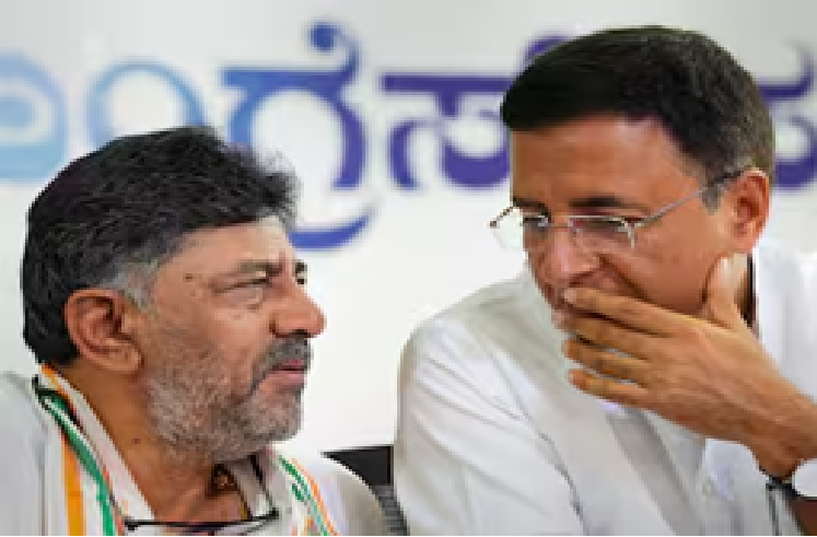 ಮೋದಿ ಸರ್ಕಾರದಿಂದ 5 ಲಕ್ಷಕ್ಕೂ ಹೆಚ್ಚು ಆಟೋ ಚಾಲಕರ ಜೀವನ ಧ್ವಂಸ : ಡಿಸಿಎಂ ಡಿಕೆಶಿ, ಸುರ್ಜೆವಾಲಾ ವಾಗ್ದಾಳಿ!