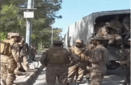 ಇಸ್ಲಾಮಾಬಾದ್ನಲ್ಲಿ ‘ಮಹಾ’ ಸಂಧಾನ: ಟ್ರಂಪ್ ನೀಡಿದ 14 ದಿನಗಳ ಗಡುವಿನಲ್ಲಿ ಯುದ್ಧಕ್ಕೆ ವಿರಾಮ ಬೀಳುತ್ತಾ? ಜೆಡಿ ವ್ಯಾನ್ಸ್ ಮೇಲಿದೆ ಜಗತ್ತಿನ ಕಣ್ಣು!