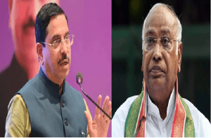 ಗುಜರಾತ್ ಜನರ ಬಗ್ಗೆ ವಿವಾದ ಹೇಳಿಕೆ ವಿಚಾರ : ಮಲ್ಲಿಕಾರ್ಜುನ ಖರ್ಗೆ ಹೇಳಿಕೆ ಚಿಲ್ಲರೆತನದಿಂದ ಕೂಡಿದೆ ಎಂದ ಪ್ರಹ್ಲಾದ್ ಜೋಶಿ!