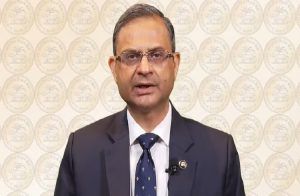 BREAKING : ಸಾಲಗಾರರಿಗೆ ‘RBI’ ಬಿಗ್ ರಿಲೀಫ್ : ರೆಪೋ ದರ ಯಥಾಸ್ಥಿತಿ 5.25% ಮುಂದುವರಿಕೆ |RBI Repo Rate