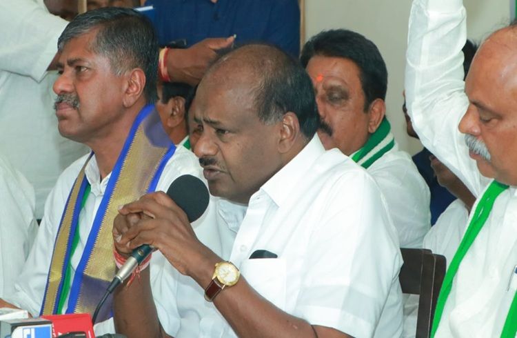 ನಿರುದ್ಯೋಗಿ ಯುವಕರು ಬೀದಿಗಿಳಿದು ಹೋರಾಡಿ ಹೆಚ್.ಡಿ.ಕುಮಾರಸ್ವಾಮಿ ಕರೆ