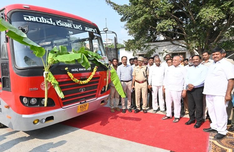 ಇನ್ಮುಂದೆ ‘ಮೆಜೆಸ್ಟಿಕ್’ನಲ್ಲಿ ಪಾರ್ಕಿಂಗ್ ಕಿರಿಕಿರಿ ಇರಲ್ಲ: 3.29 ಕೋಟಿ ವೆಚ್ಚದಲ್ಲಿ ‘ಹೈಟೆಕ್ ಪಾರ್ಕಿಂಗ್’ ವ್ಯವಸ್ಥೆಗೆ ರಾಮಲಿಂಗಾರೆಡ್ಡಿ ಚಾಲನೆ!