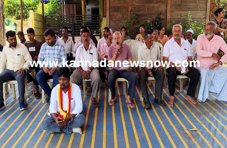 ‘ಸಾಗರ ನಗರಸಭೆ’ ವಿರುದ್ಧ ಸಿಡಿದೆದ್ದ ‘ವರದ ಕಾಲೋನಿ’ ಜನರು: ಮೂಲಭೂತ ಸೌಕರ್ಯ ಕಲ್ಪಿಸಲು ಒತ್ತಾಯಿಸಿ ಪ್ರತಿಭಟನೆ