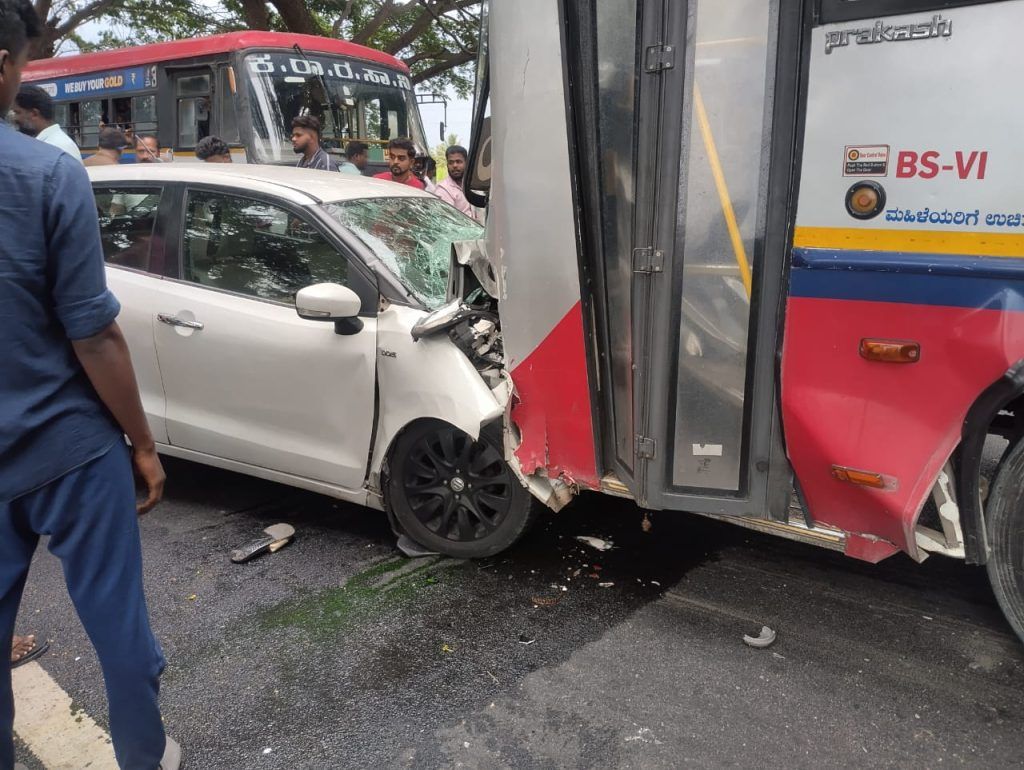 BREAKING: ಮಂಡ್ಯದಲ್ಲಿ ಕಾರು-ಬಸ್ ಮುಖಾಮುಖಿ ಡಿಕ್ಕಿ; ಸ್ಥಳದಲ್ಲೇ ಖ್ಯಾತ ವಕೀಲ, ಹೋರಾಟಗಾರ ಕಣಿವೆ ಯೋಗೇಶ್ ಸಾವು