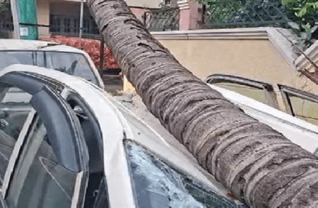 BIG NEWS : ಬೆಂಗಳೂರಲ್ಲಿ ಸುರಿದ ಆಲಿಕಲ್ಲು, ಬಿರುಗಾಳಿ ಸಹಿತ ಭಾರೀ ಮಳೆಗೆ ಅವಾಂತರ ಸೃಷ್ಟಿ : ತತ್ತರಿಸಿದ ಜನತೆ!