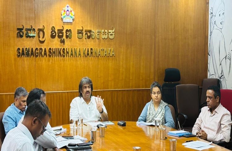 ಜೂನ್.1ರಂದು ಶಿವಮೊಗ್ಗದಲ್ಲಿ ಸಿಎಂ ಸಿದ್ಧರಾಮಯ್ಯ ‘ಕರ್ನಾಟಕ ಪಬ್ಲಿಕ್ ಶಾಲೆ’ಗಳ ಶಂಕುಸ್ಥಾಪನೆ; ಸಚಿವ ಮಧು ಬಂಗಾರಪ್ಪ