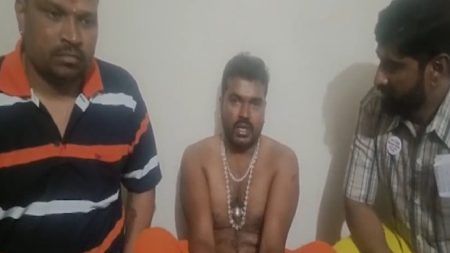 ಬ್ಯಾಡರಹಳ್ಳಿ ಹಲ್ಲೆ ಪ್ರಕರಣದ ವೀಡಿಯೋ ದೃಶ್ಯ (Byadarahalli Assault Video Still)