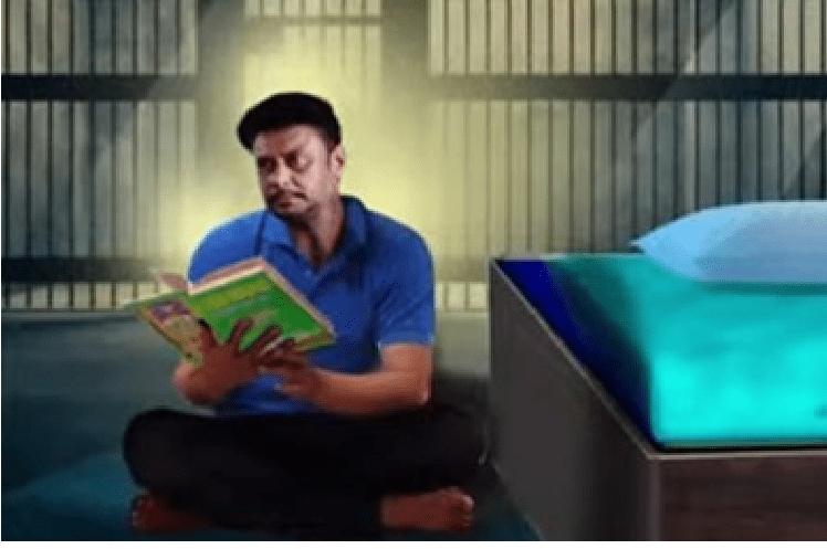 ಒಂದೆಡೆ ಜೈಲಲ್ಲಿ ಪುಸ್ತಕ ಓದುತ್ತಾ ಸೈಲೆಂಟ್ ಆದ ನಟ ದರ್ಶನ್ : ಇತ್ತ ಆತ್ಮಚರಿತ್ರೆ ಬರೆಯಲು ಆರಂಭಿಸಿದ ಪವಿತ್ರಾ ಗೌಡ!