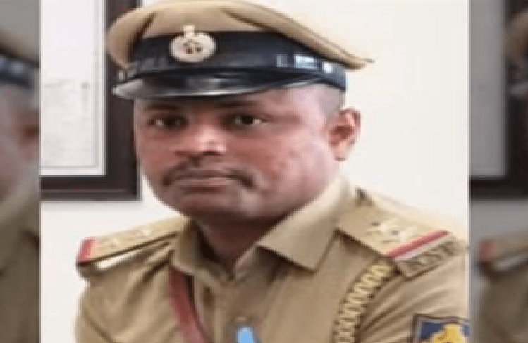 BREAKING : ಕಲ್ಬುರ್ಗಿಯಲ್ಲಿ ನೇಣು ಬಿಗಿದುಕೊಂಡು ‘ಪಿಎಸ್ಐ’ ಆತ್ಮಹತ್ಯೆ ಶರಣು