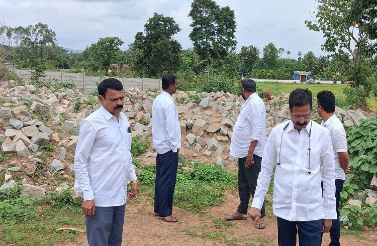 ಸಾಗರ ಎಪಿಎಂಸಿ ಕಾಂಪೌಂಡ್ ನಿರ್ಮಾಣದಲ್ಲಿ ಅಕ್ರಮ ಶಂಕೆ: ಲೋಕಾಯುಕ್ತ ತನಿಖೆಗೆ ಹರತಾಳು ಹಾಲಪ್ಪ ಆಗ್ರಹ
