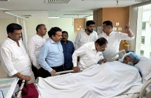 ದೆಹಲಿಯಲ್ಲಿ ತಿಪಟೂರು ಶಾಸಕ ಕೆ. ಷಡಕ್ಷರಿ ದಿಢೀರ್ ಅಸ್ವಸ್ಥ: ಆಸ್ಪತ್ರೆಗೆ ದಾಖಲಿಸಿ ಆರೋಗ್ಯ ವಿಚಾರಿಸಿದ ಡಿಸಿಎಂ ಜಿ. ಪರಮೇಶ್ವರ್
